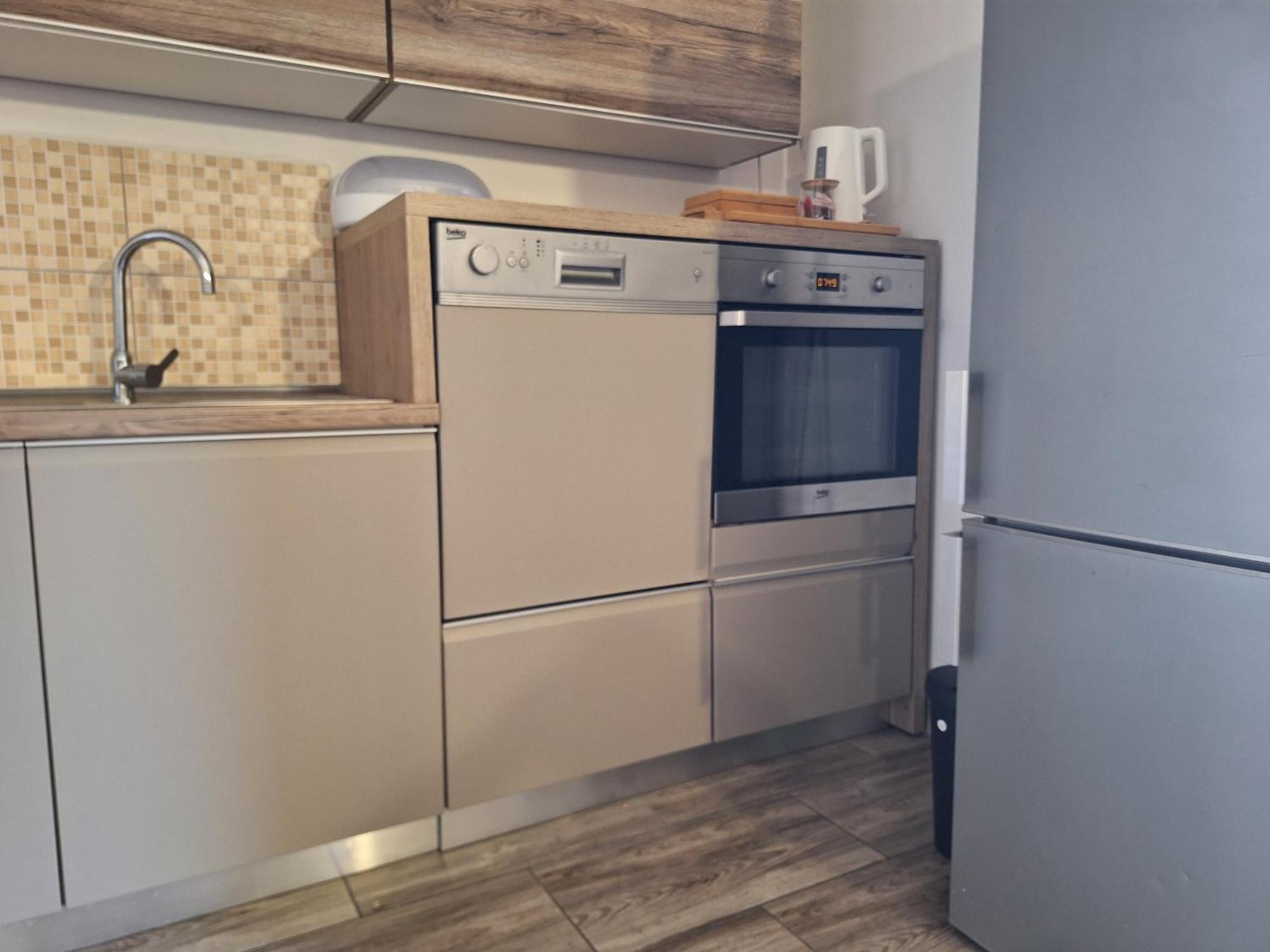 בובק Apartma Maks & Anita מראה חיצוני תמונה
