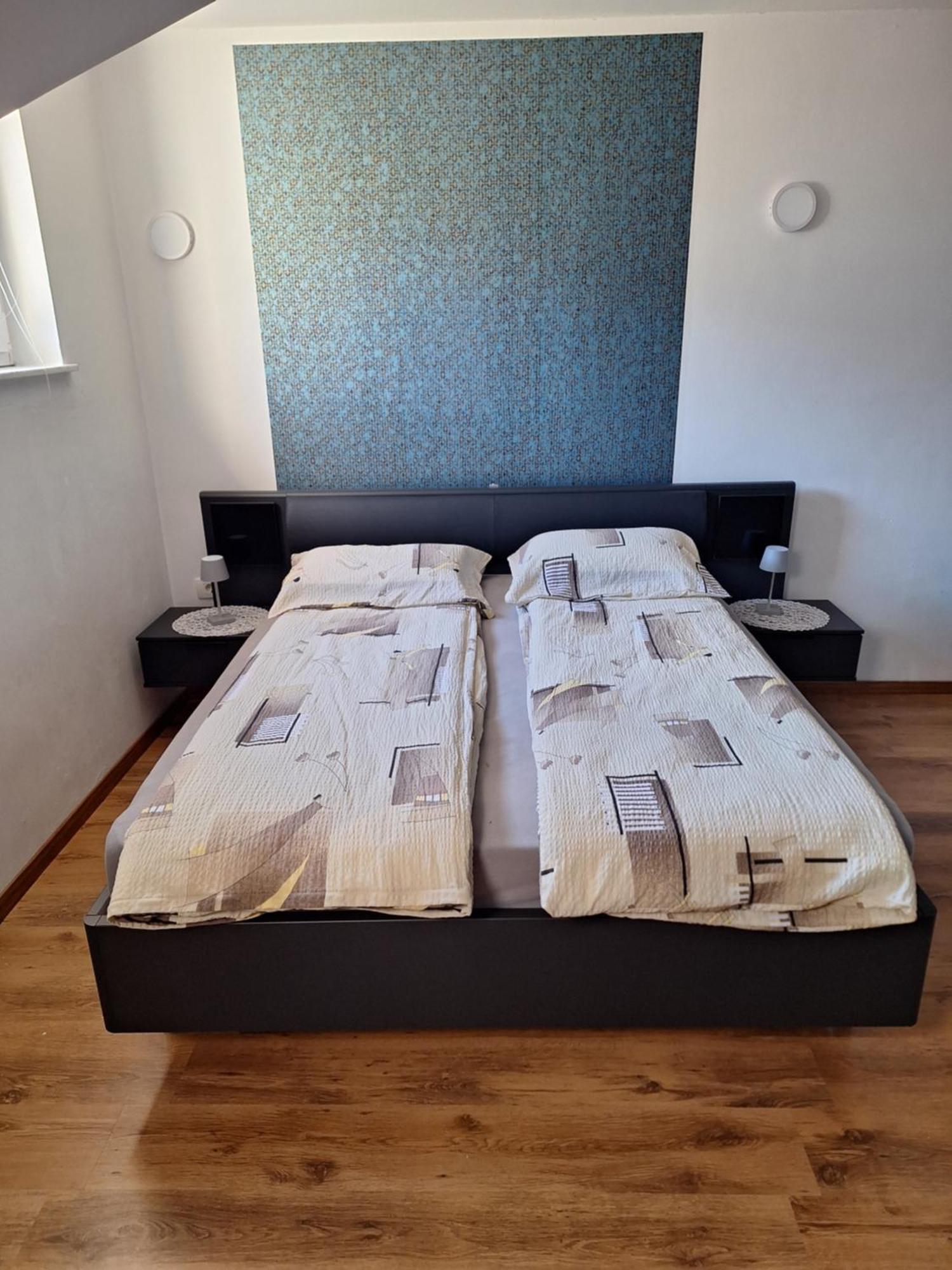 בובק Apartma Maks & Anita מראה חיצוני תמונה